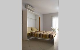 Sunny Apartment In Tas-Sellum Mellieha, Malta.